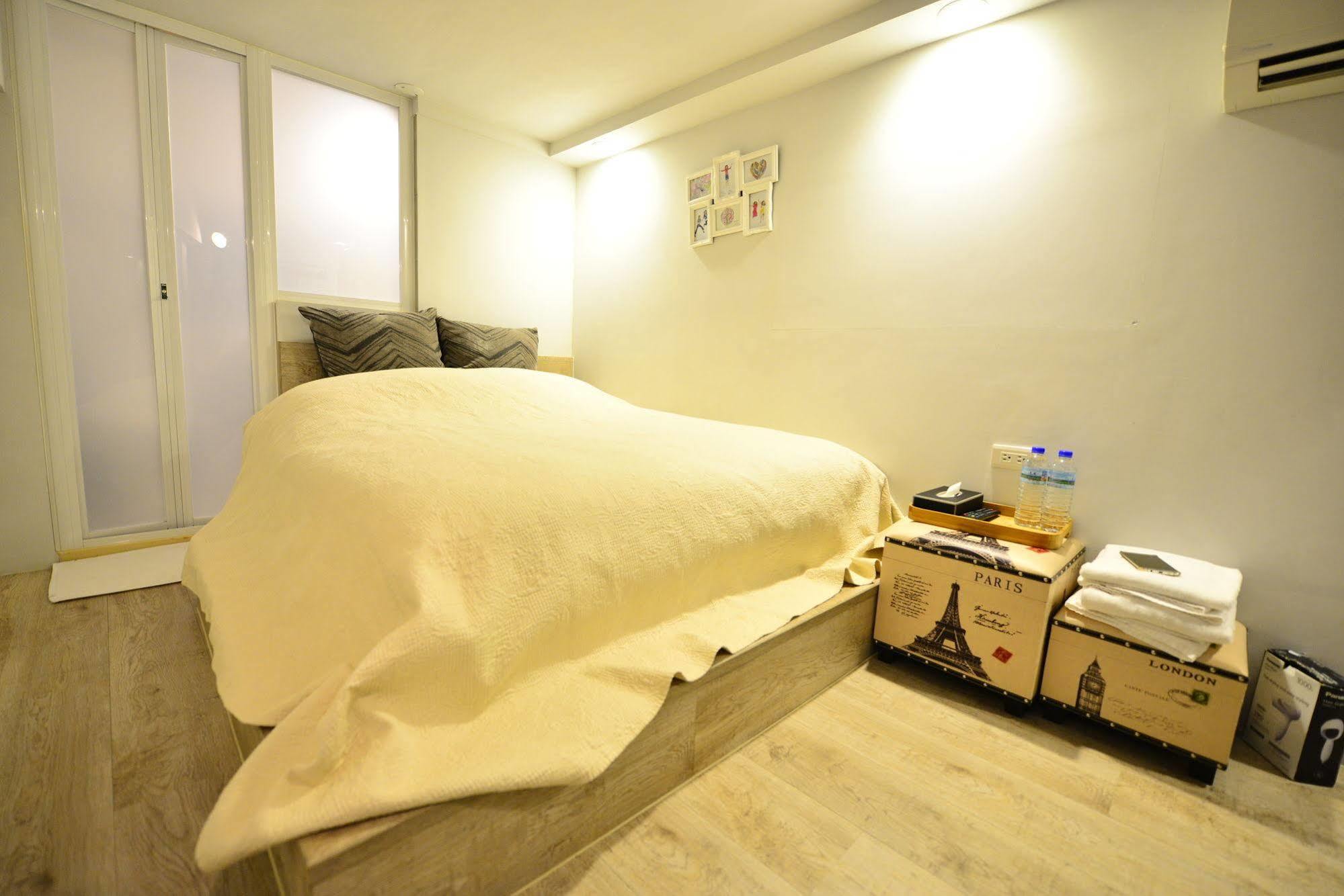 Happy House B&B New Taipei City ภายนอก รูปภาพ